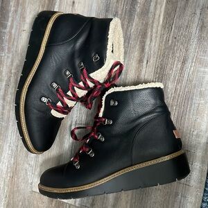 Dr. Scholls So Cozy Warm Black Boots